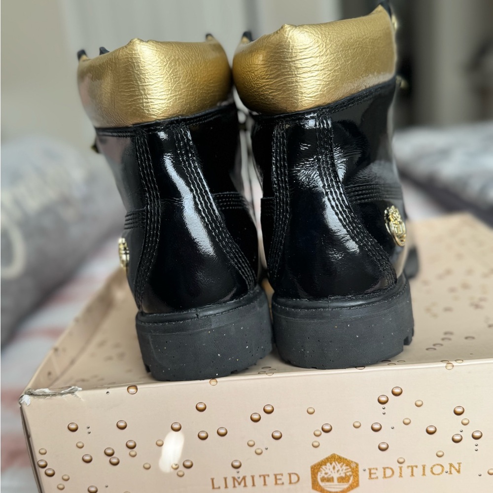 Timberland Men’s Glossy Black and Gold Combat Boots - Picture 6 of 8